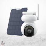 Überwachungskamera mit Solarpanel, kabellose Sicherheitstechnologie für den Außenbereich.